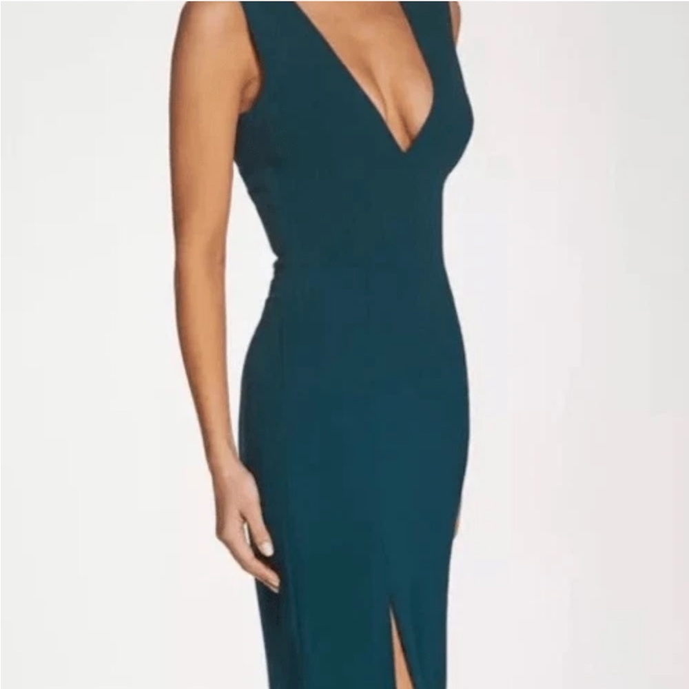 NWOT Dress the Population Sandra Plunge Crepe Slit Gown in Pine Green in size XS